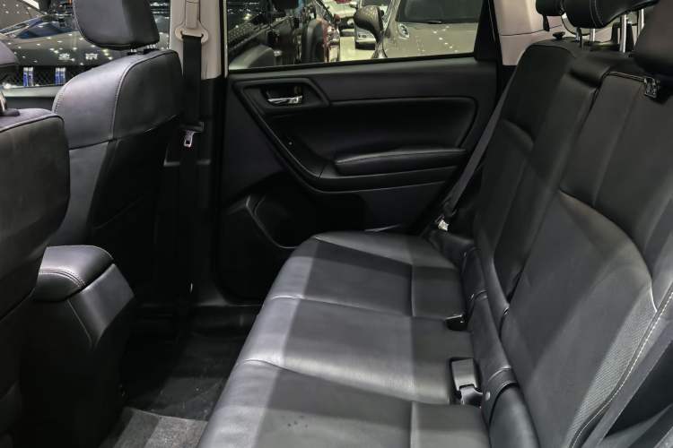 Used Subaru Forester 2013 2.5i Automatic Luxury Navigation Edition