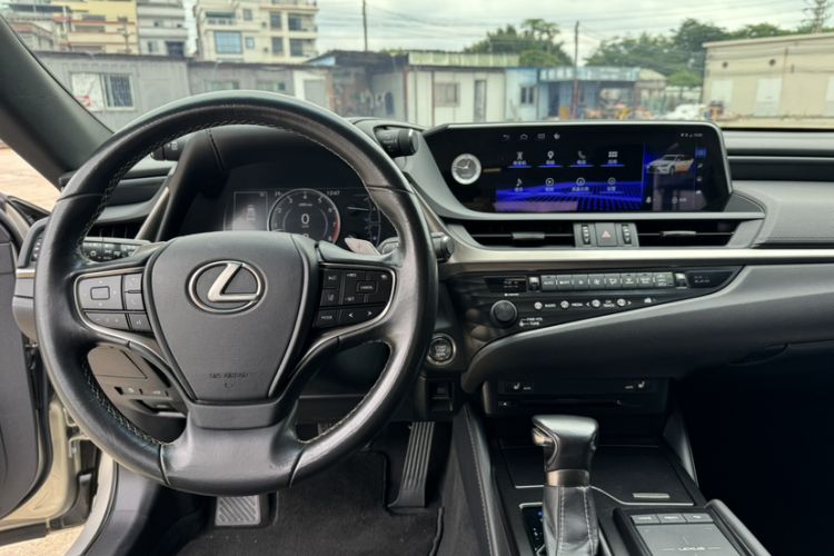 Used Lexus ES 2018 200 Excellence Edition China V Standard