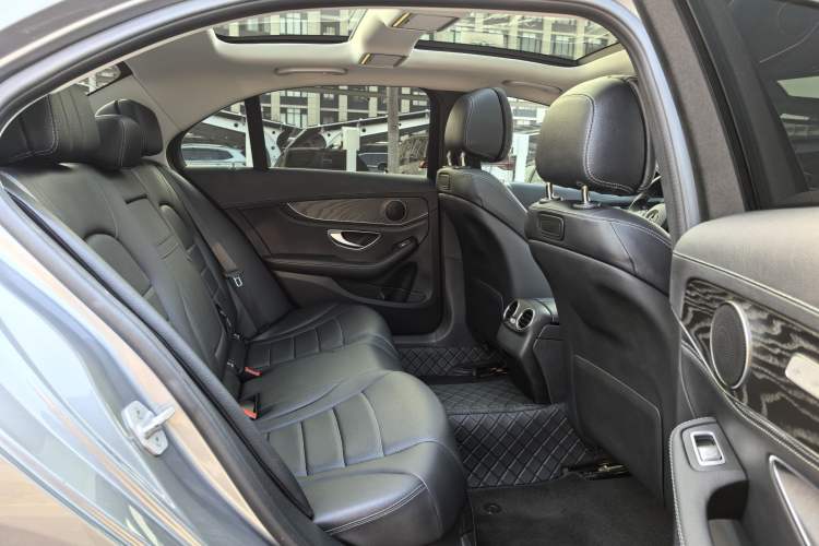 Used Mercedes-Benz C-Class 2016 C 200 L Sport Edition
