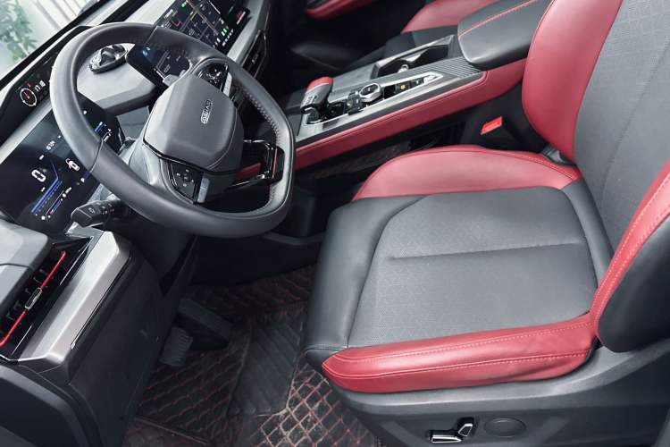 Used CHANGAN OSHAN Z6 2023 Blue Whale 1.5T DCT Smart Luxury Model