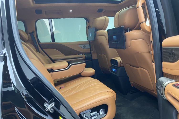 Used Yangwang U8 2023 Luxury Edition
