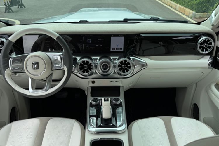 Used Cyberspace Tank 300 2021 2.0T Cyber Tank
