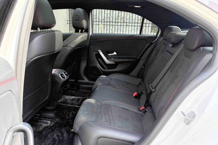 Used Mercedes-Benz A-Class 2025 A 200 L Fashion Model Interior 10