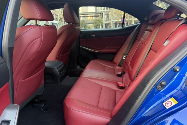 Used Lexus IS 2015 200t F SPORT