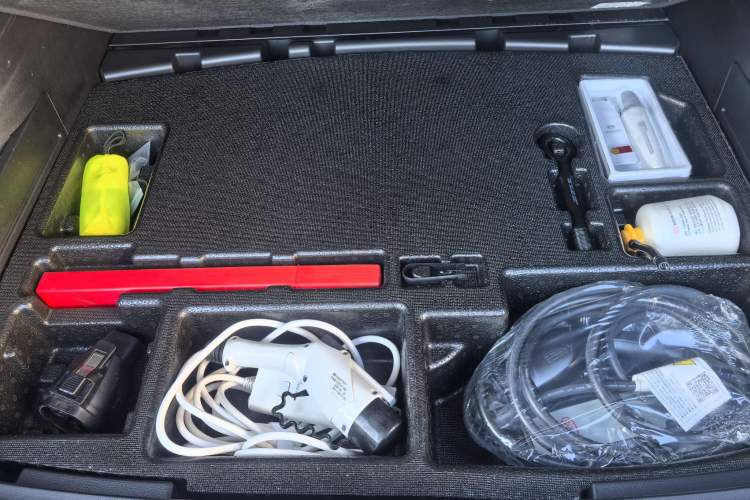 Used BYD Song Pro New Energy 2022 DM-i 110km Flagship Pro Model
