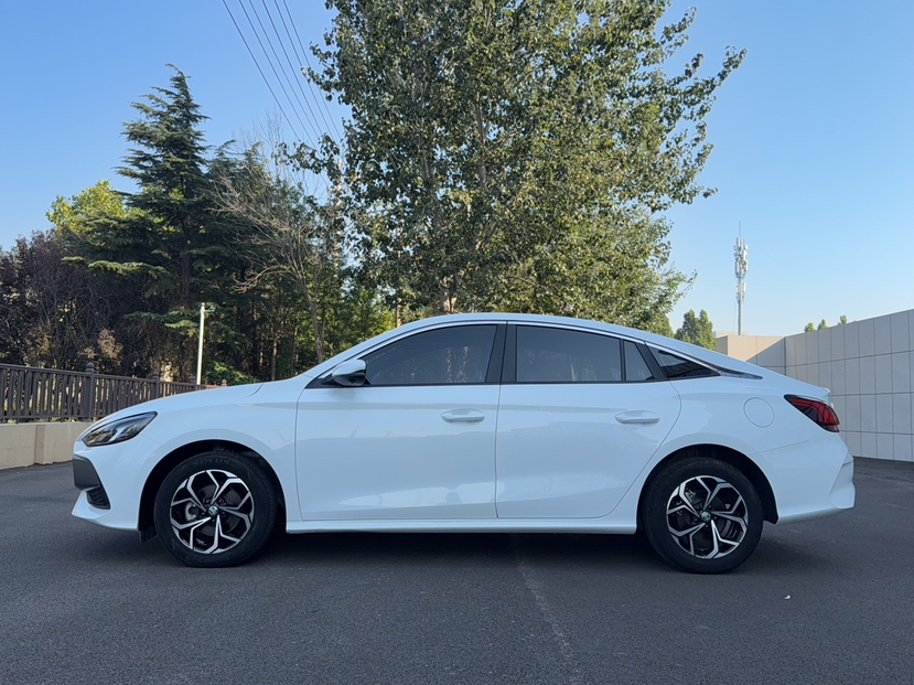 MG 5 2023 180 DVVT CVT Luxury Edition — снимка 14