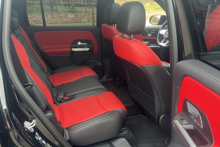 Used Mercedes-Benz GLB AMG 2022 AMG GLB 35 4MATIC Interior 10