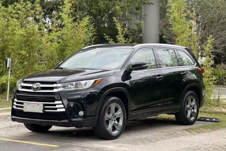Used Toyota Highlander 2018 2.0T Four-Wheel Drive Luxury Version 7 Seats China VI Standard