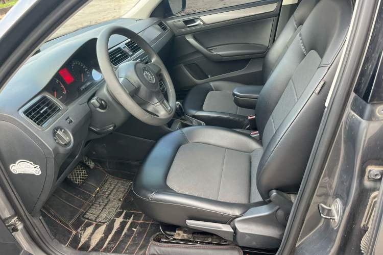 Used Volkswagen Santana 2013 1.6L Automatic Comfort Edition