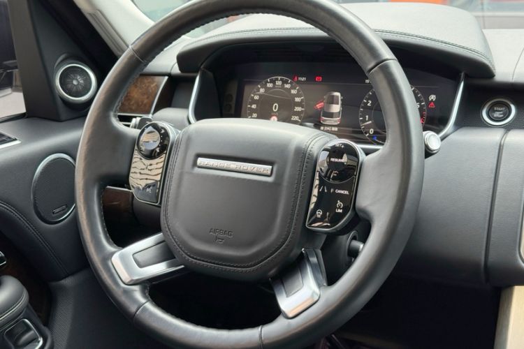 Used Land Rover Range 2021 3.0 L6 Centennial Edition Steering Wheel