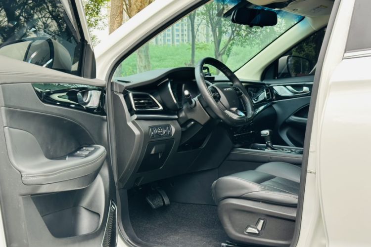 Used JETOUR X90 2019 1.6T DCT Luxury Touring Edition 5 Seats China VI Standard Exterior 6