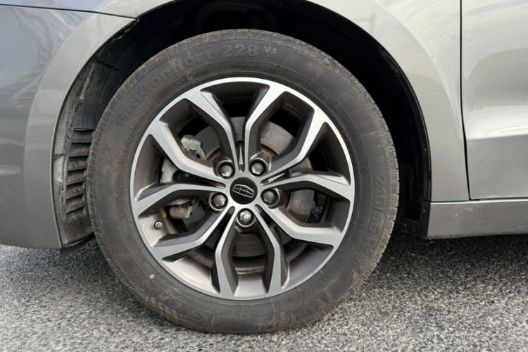 Used Geely Auto Emgrand GT 2017 2.4L Luxury Model