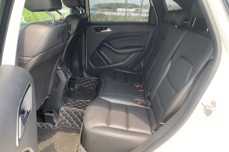 Used Mercedes-Benz B-Class 2015 B 200 Fashion Model