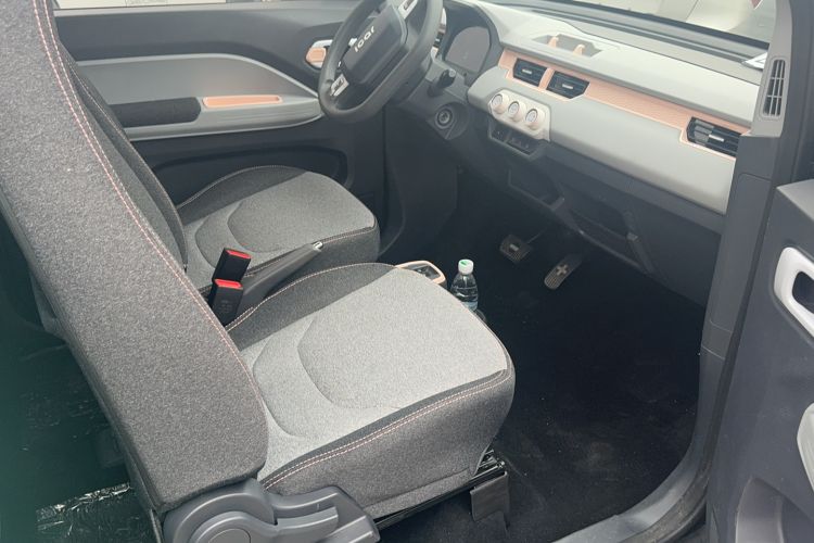 Used Chery New Energy QQ Ice Cream 2022 120km Conical Shape Lithium Iron Phosphate