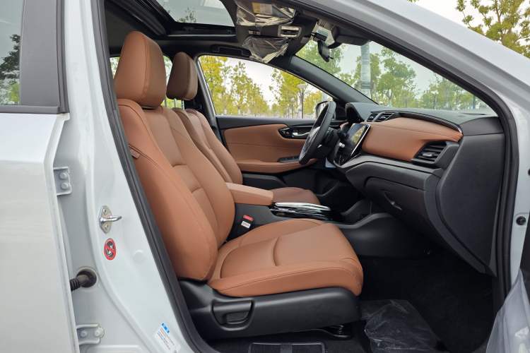 Used Honda Envix 2022 Lingpai Hybrid 1.5L Jingyao Edition