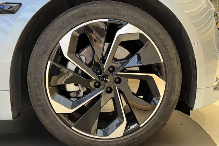 Used Zeekr 001 2021 Ultra-Long Range Single-Motor WE Edition
