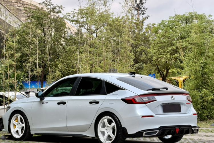 Used Honda Civic 2023 HATCHBACK 2.0L eHEV Extreme Control Edition Exterior 12
