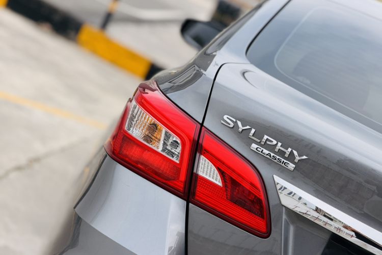 Used Nissan Sylphy 2024 Facelifted Three Classic 1.6XE CVT Comfort Edition Exterior 8