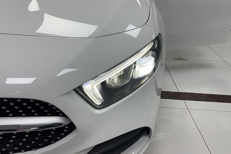 Used Mercedes-Benz A-Class 2021 A 200 L Sport Sedan Fashion Model
