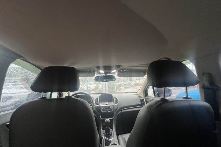 Used Dongfeng Aeolus AX5 2017 1.4T Manual Qushang Model
