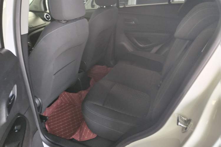 Used Chevrolet Trax 2016 1.4T Automatic Two-Wheel Drive Comfort Version with Sunroof