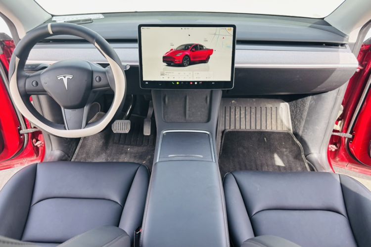 Used Tesla Model Y 2024 Rear-Wheel-Drive Version