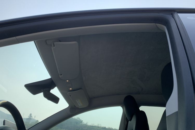 Used Tesla Model Y 2021 Long-Range All-Wheel-Drive Version 3D7
