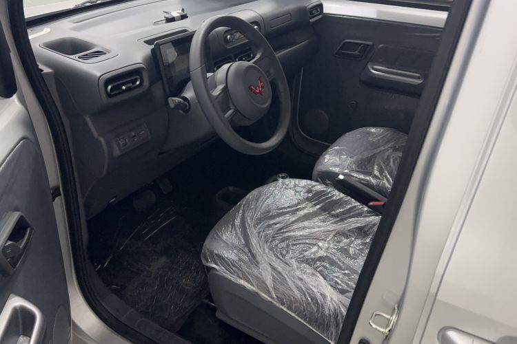 Used Wuling Zhiguang New Energy 2025 Standard Model