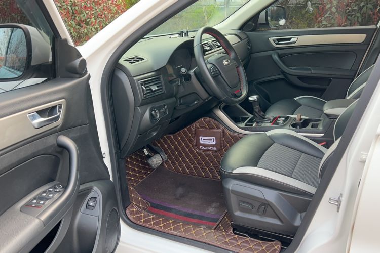 Used Qoros 5 2019 1.6T Automatic Zhiyun Connect (AliOS) Edition Prestige Model
