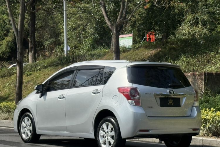 Used Toyota Verso 2014 Starlight 180E CVT Elite Edition