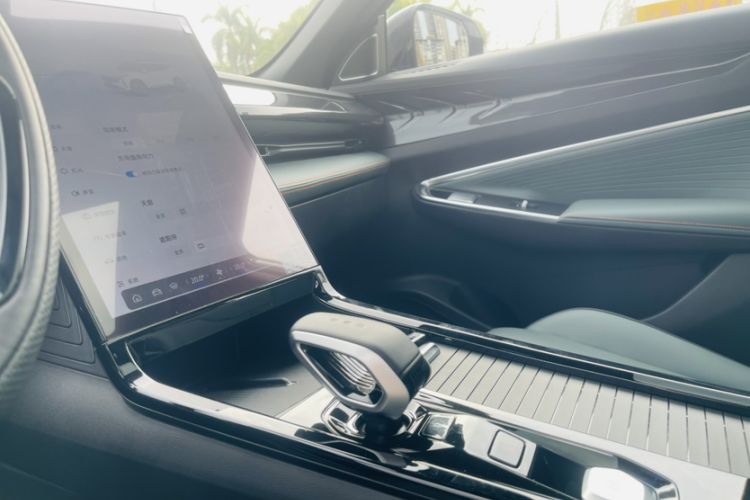 Used Geely Auto Emgrand X7 Sport 2024 1.5TD Smart Edition Interior 4