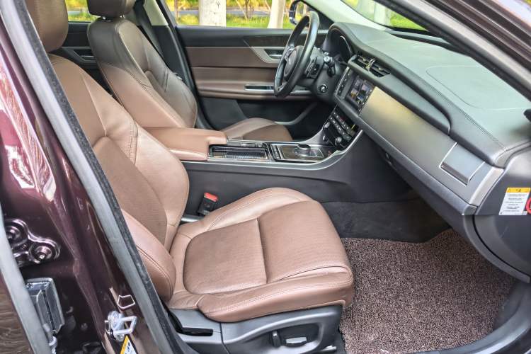 Used Jaguar XFL 2017 XFL 2.0T 240PS Luxury Edition