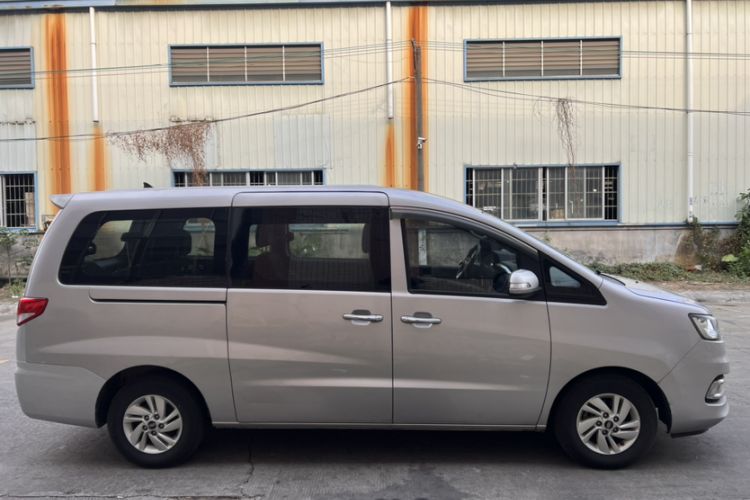 Used JAC Refine M4 2016 2.0L Manual Luxury Version
