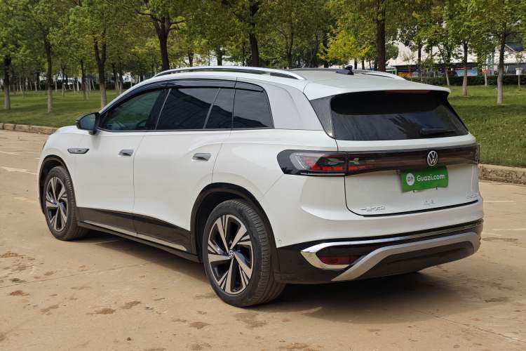 Used Volkswagen ID.6 CROZZ 2024 PRO Model