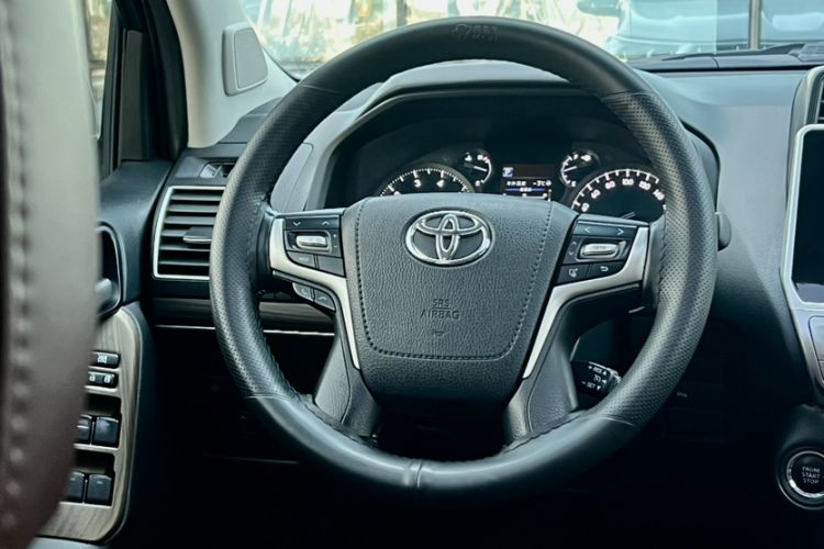 Used Toyota Prado 2018 3.5L Automatic TX-L with Rear-Mounted Spare Tire
