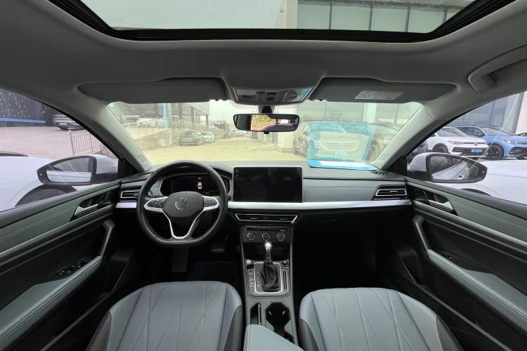 Used Volkswagen Lavida 2023 1.5L Automatic 5 Million Edition Interior 3