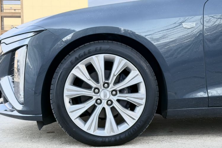 Used Cadillac CT6 2023 28T Luxury Version
