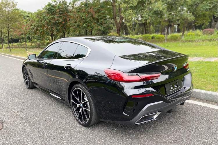 Used BMW 8 Series 2022 840i Four-Door Coupe M Sport Package