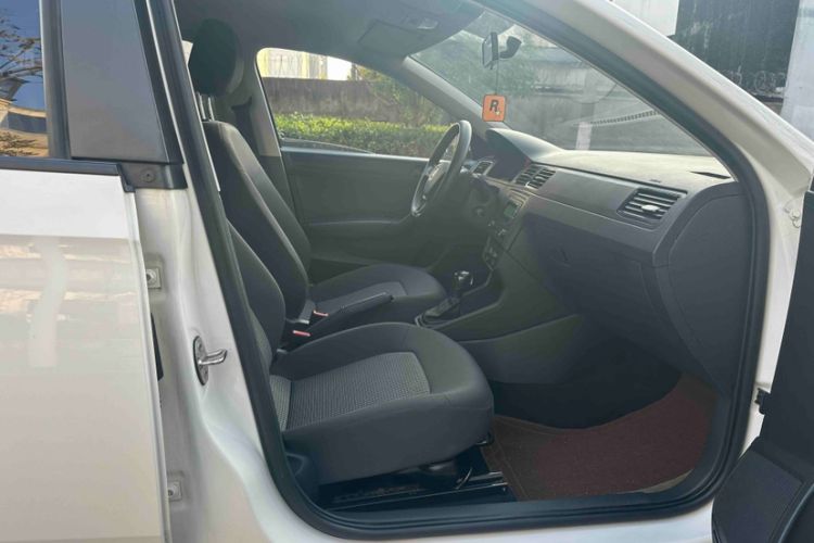 Used Volkswagen Santana 2021 1.5L Automatic Fashion Edition
