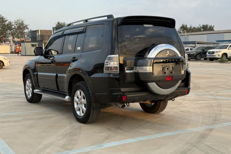 Used Mitsubishi Pajero 2019 3.0L Automatic Standard Edition