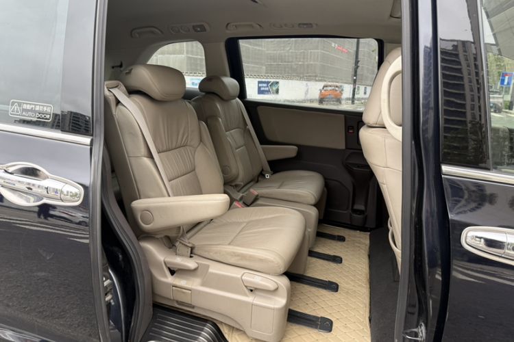 Used Honda Odyssey 2017 2.4L Luxury Edition Interior 11