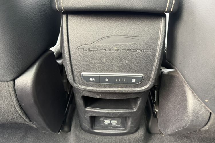 Used BYD Song MAX 2021 Upgraded Model 1.5T Automatic Prestige 7-Seater Interior 2