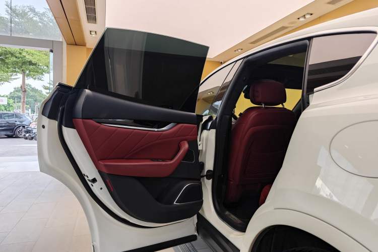 Used Maserati Levante 2022 2.0T GT Sharp Edition
