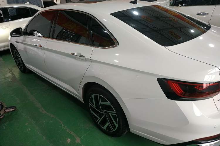 Used Volkswagen Sagitar 2023 300TSI DSG Excellence Edition
