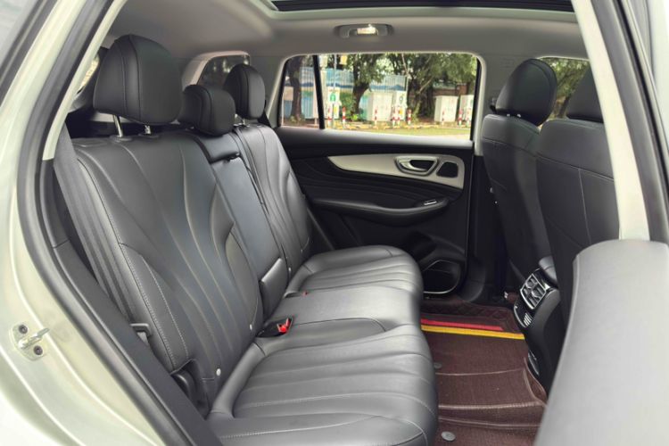 Used Roewe RX5 MAX 2019 400TGI Automatic 4G Connect Luxury Edition Interior 3