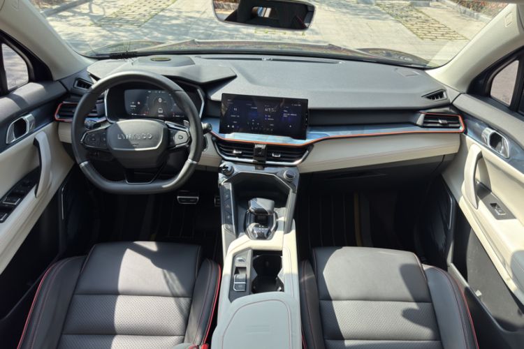 Used Lynk & Co 06 2020 1.5T YAO Halo Interior 2