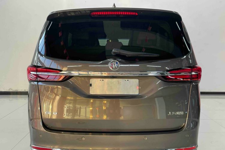 Used Buick GL8 2023 Facelifted Land Cruiser Executive Luxury Version