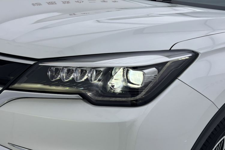 Used CHANGAN CS85 COUPE 2019 2.0T Automatic Smart Version China V Standard