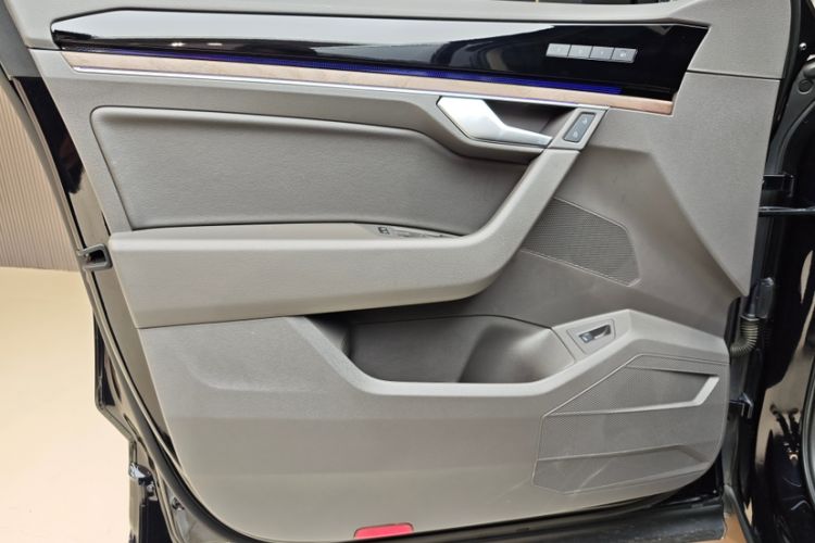 Used Volkswagen Touareg 2020 3.0 TSI Luxury Edition China VI