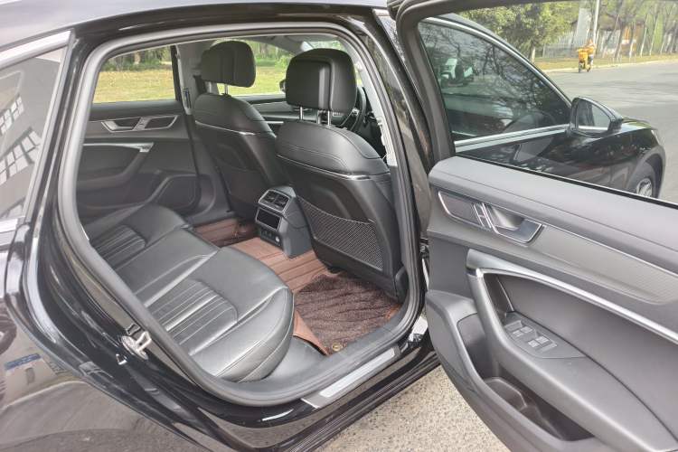 Used Audi A6L 2023 45 TFSI Prestige Elegant Edition
